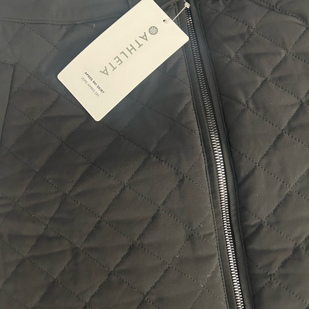 Athleta Black Apres Ski Skirt - Picture 4 of 4